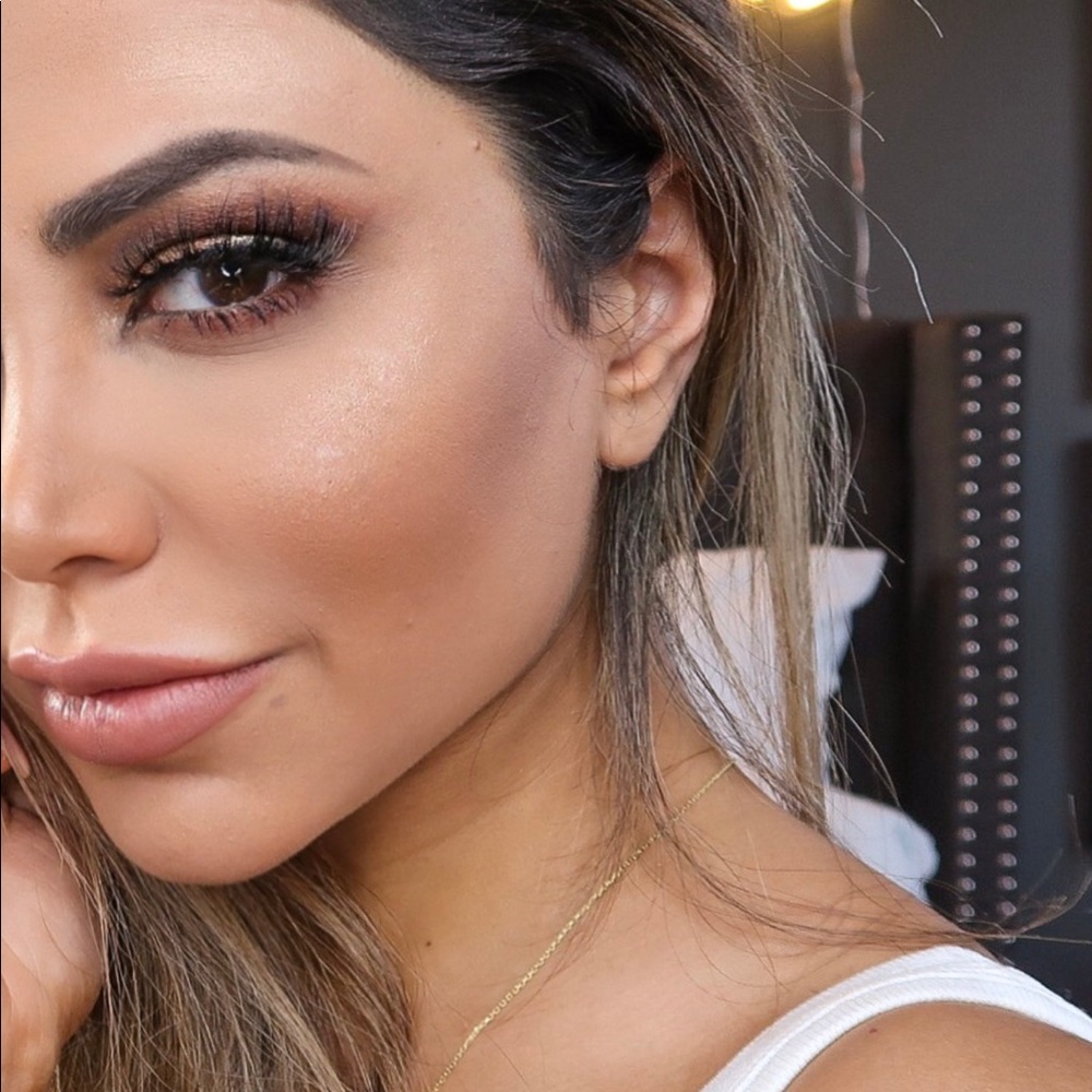 Meet your Posher, Behamin